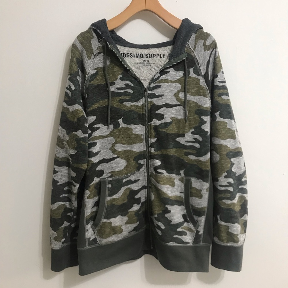 MOSSIMO SUPPLY CO.  Camo Jacket